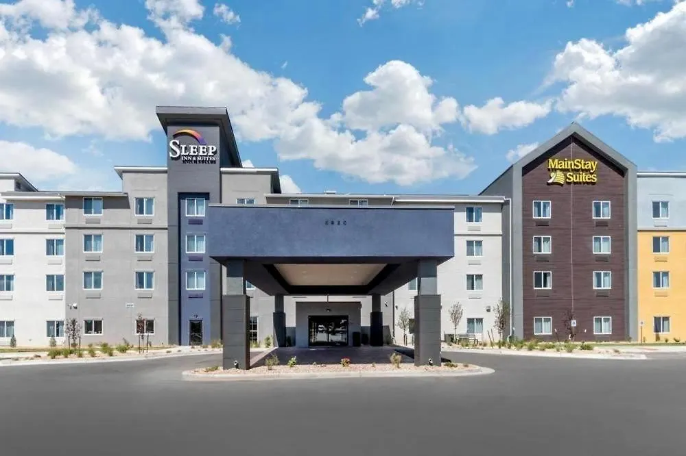Sleep Inn & Suites Denver International Airport contacts