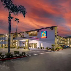 ontario-ca-convention-center-airport.topanaheimhotels.com/